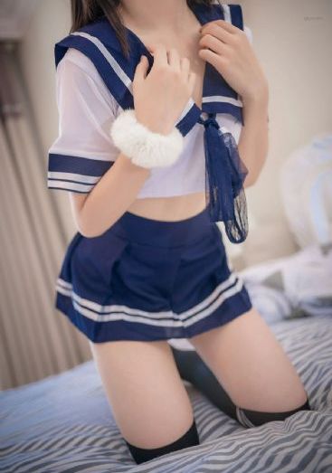 《奇怪的美发沙龙》_蓝光免费观看韩国