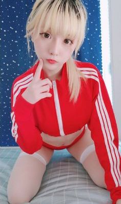 日本新婚夫妇中文字幕_高清高清视频播放